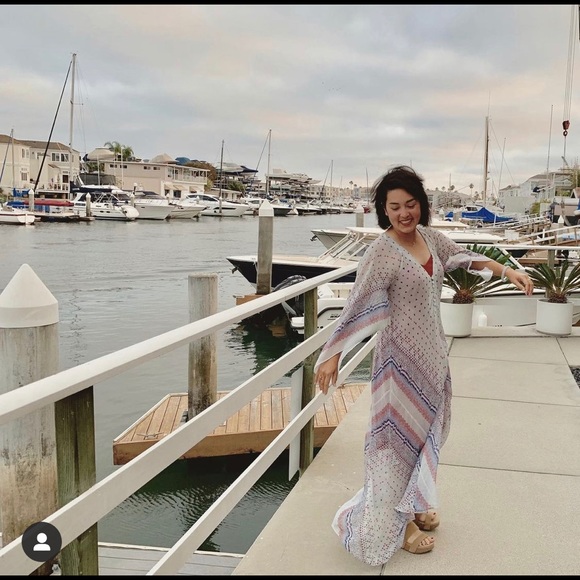 BCBGMaxAzria Dresses & Skirts - BCBG long sleeve maxi